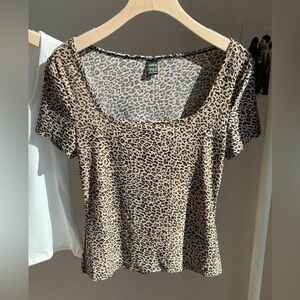 ✨SHEIN Curve Cheetah Print Top✨